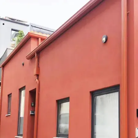 Five House 14a Дом отдыха Порту